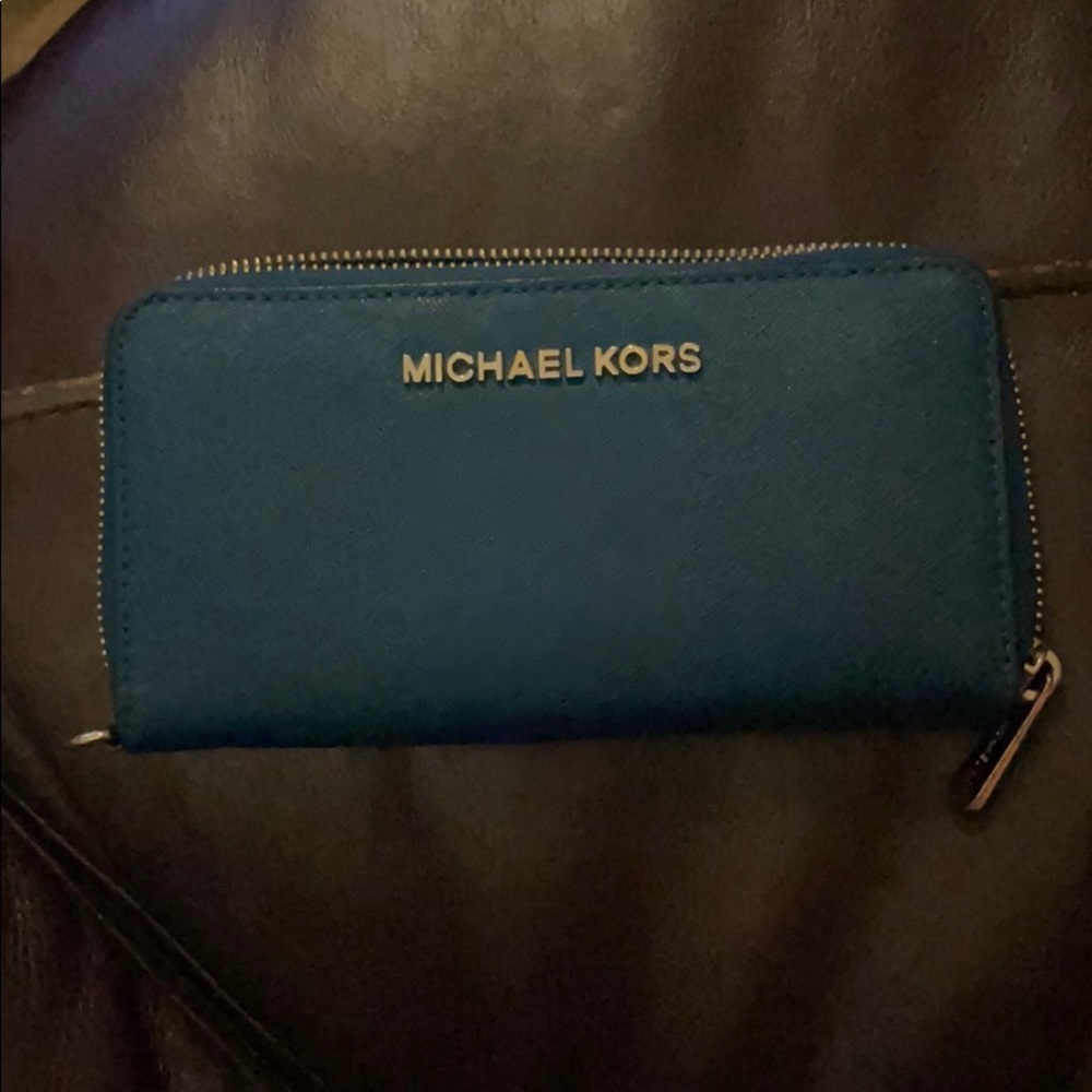 Michael Kors wallet